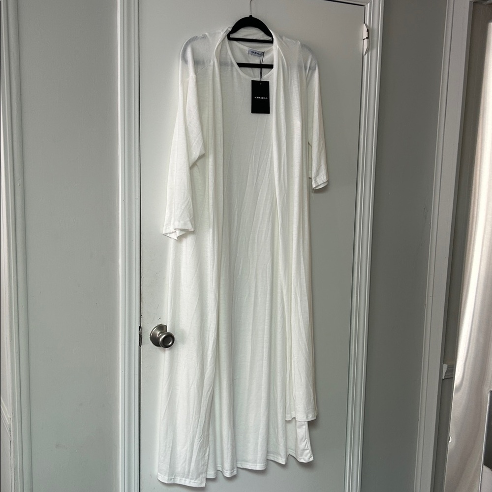 Elegant White Maxi Dress